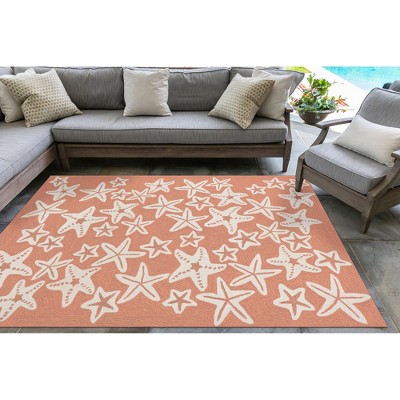 Capri Coral and White Starfish Hand-Tufted 5' x 7' Rug