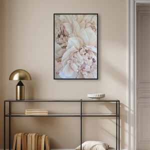 Art Remedy Floral Up Close II Elegant realistic Floral Wall Art Framed - 1 of 4
