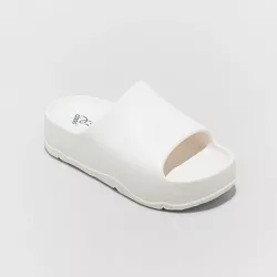 Girls' Edie Slip-On Platform Sandals - art class™ White 1