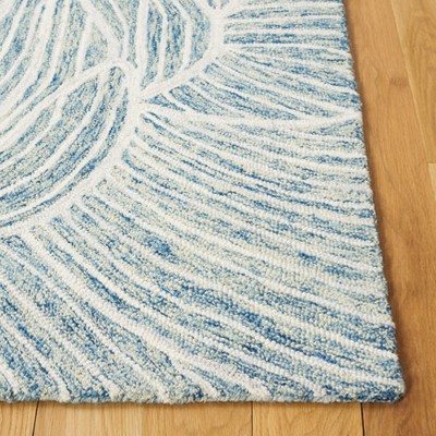 Blue and Ivory Floral Hand-Tufted Wool Area Rug, 4' x 6'