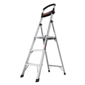 Little Giant Xtra-Lite Plus 5 ft. H Aluminum Step Ladder Type IAA 375 lb. capacity