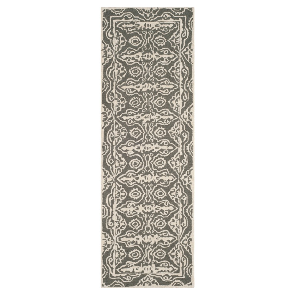 Dark Gray/Ivory Damask Tufted Runner 2'3inx7' - Safavieh