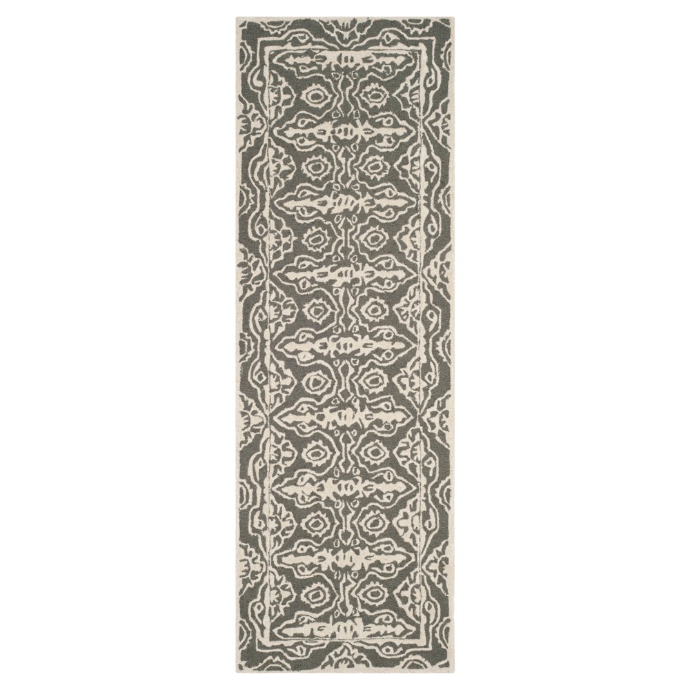 Dark Gray/Ivory Damask Tufted Runner 2'3inx7' - Safavieh