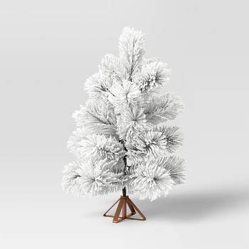 22" Flocked Mini Artificial Christmas Tree with Metal Base White/Gold - Wondershop™