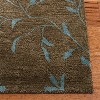 Soho SOH418 Hand Tufted Area Rug  - Safavieh - 3 of 4