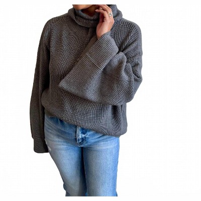 Women's Turtleneck Bell Sleeve Sweater - Urban Daizy