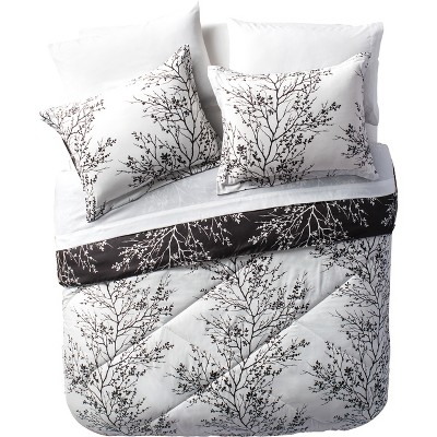 black and white bedding set