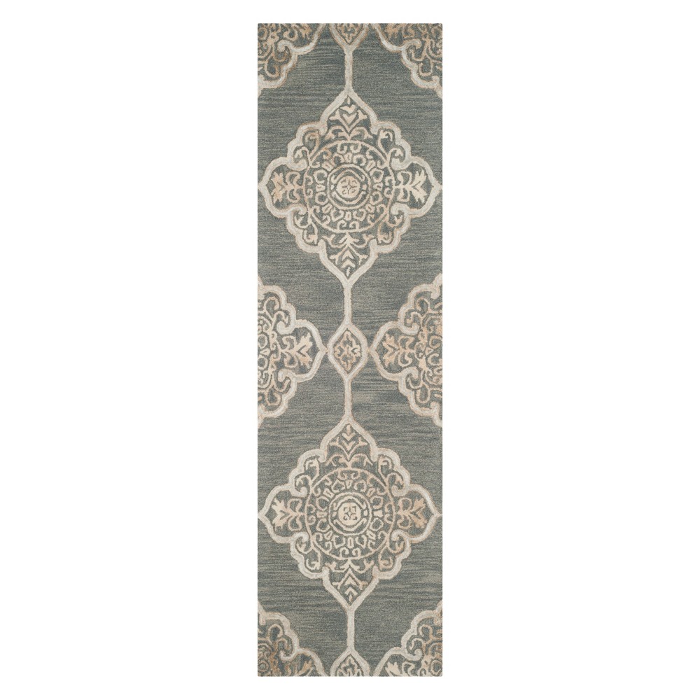 2'3inx8' Runner Medallion Tufted Slate/Beige - Safavieh