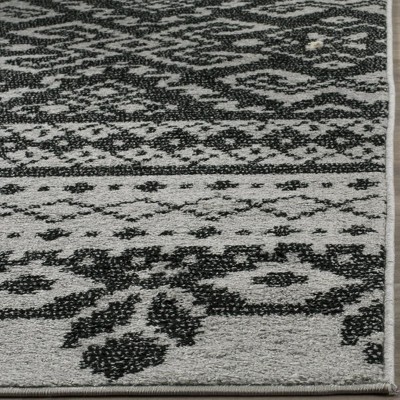 Elegance Silver & Black 4' Square Wool-Synthetic Blend Area Rug