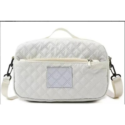 MaseiKar Three-dimensional Diamond Patterned Small Square Tote, Casual Commuting Shoulder Bag with Dry Wet Separation & Double-sided Pockets,