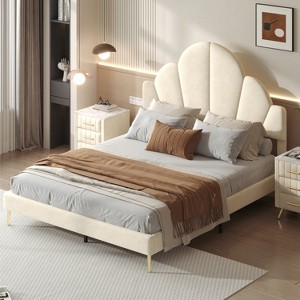 Queen Size Platform Bed with Petal Shape Headboard, Velvet Upholstered -ModernLuxe - 1 of 4