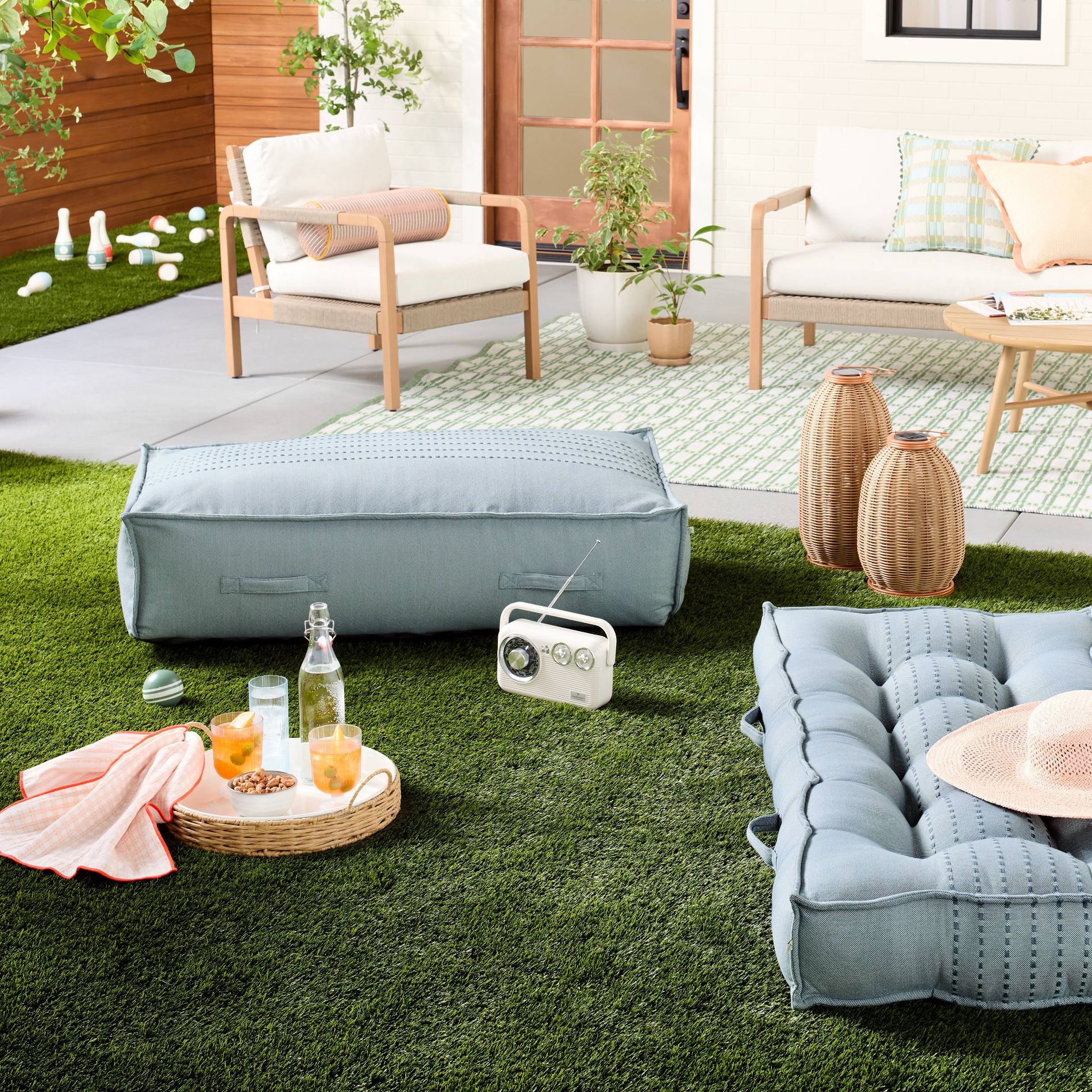 44"x22"x10 Rib Stripe Woven Chambray Outdoor Patio Cushioned Bench  Blue - Hearth & Hand™ with Magnolia