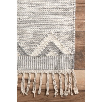 Savannah Moroccan Fringe Light Gray 5' x 8' Handmade Wool Rug