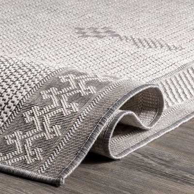 Lowen Gray Tribal Indoor/Outdoor Synthetic Area Rug