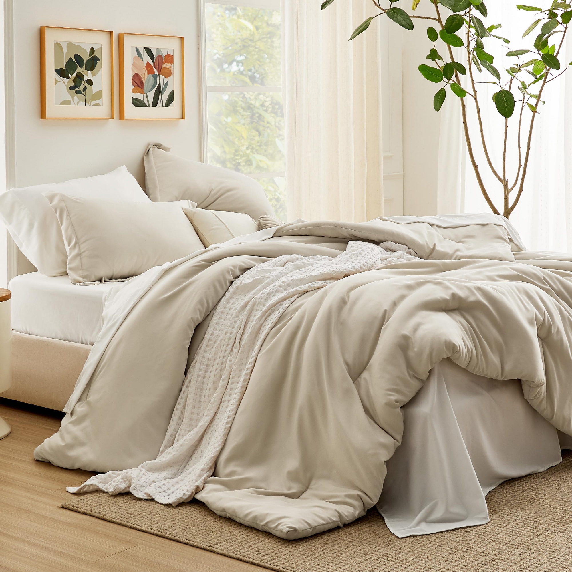 7 Pieces Boho Contrasting Design Bedding Comforter Set King Size Beige