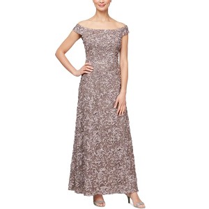 green emerald velvet dress Amazon.com: Alex Evenings Women's Long A-line Mother of the Bride Dress  with Illusion Neck and Sleeves, Navy Cap Jersey, 4 : Clothing, Shoes &  Jewelry