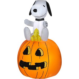 Peanuts Airblown Inflatable Snoopy and Woodstock on Pumpkin Peanuts, 3.5 ft Tall, Multicolored - 1 of 4