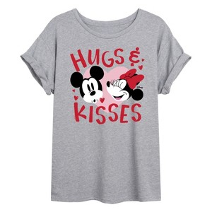 Women's - Disney - Hugs And Kisses Oversized Graphic T-Shirt - 1 of 4