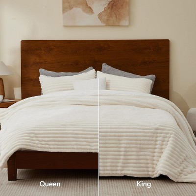Der Rose BALHAM TRADE-3 Pieces Fleece Queen Comforter Set Super Soft Warm Fluffy Luxury Bed Set for Winter Bright White-Queen 88"x88" — фото 4