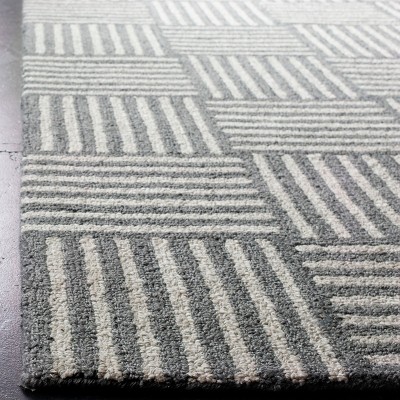 Gray Geometric Tufted Wool and Viscose Area Rug 4' x 6'