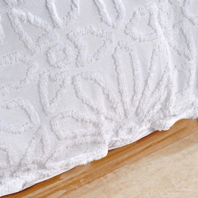 White Cotton Reversible Full Comforter Set with Medallion Pattern