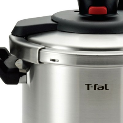 T-fal 8qt Pressure Cooker, Clipso Stainless Steel Cookware: Ergonomic Stay-Cool Handle, Dishwasher-Safe, Includes Steamer Basket