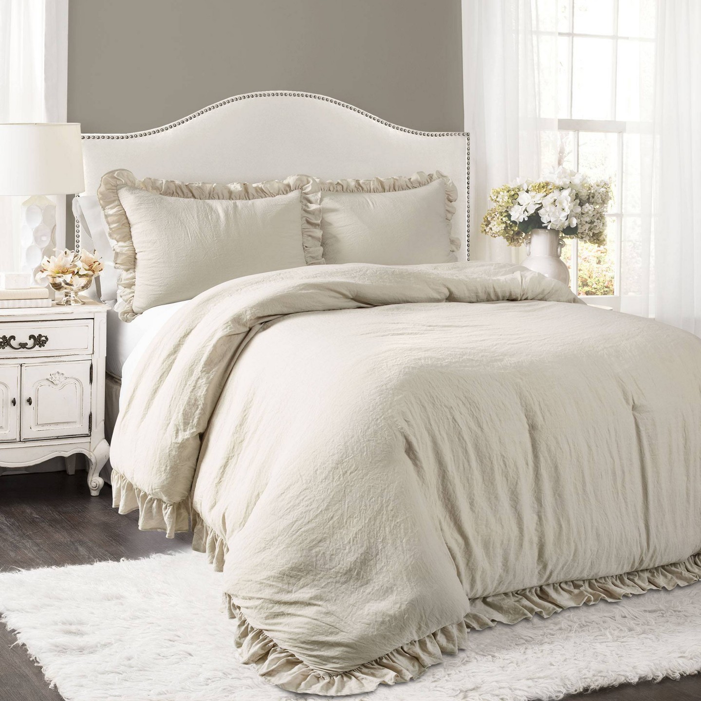 Комплект с одеялом Lush Decor 3pc California King Reyna Comforter Set Wheat: Ruffled Microfiber Bedding, Machine Washable — фото 1