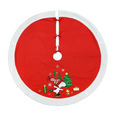 Peanuts Snoopy Tree Skirt 48"