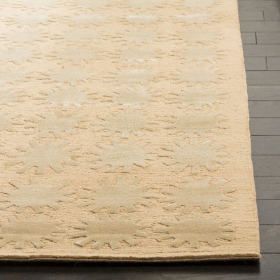 Handmade Moon Geometric Wool and Silk Rug, 51.6" x 31.2"