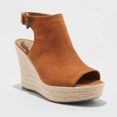 wide width espadrilles