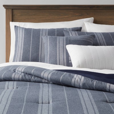 5pc Full/Queen Reversible Heathered Herringbone Stripe Comforter Set Blue - Threshold™