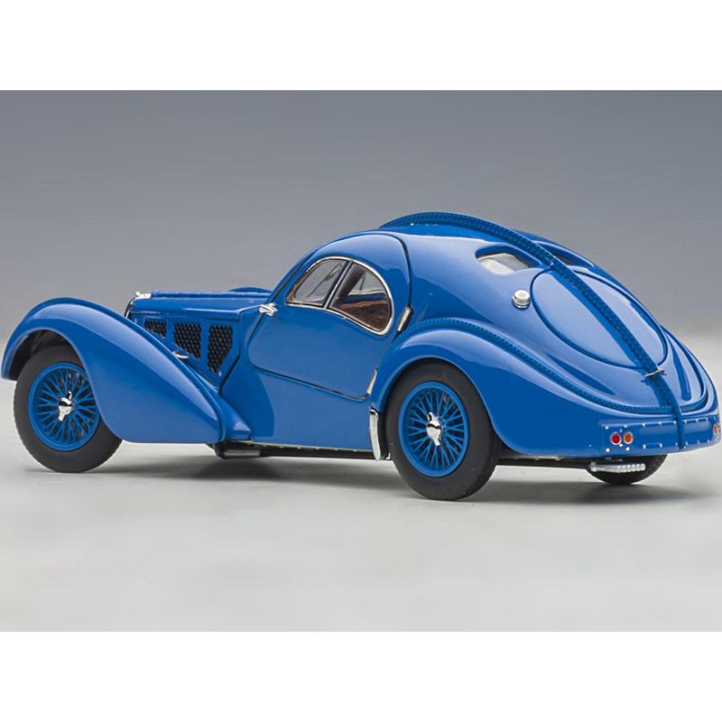 1938 Bugatti Type 57SC Atlantic with Metal Wire-Spoke Wheels Blue 1/43 Diecast Model Car by Autoart, 5 of 6
