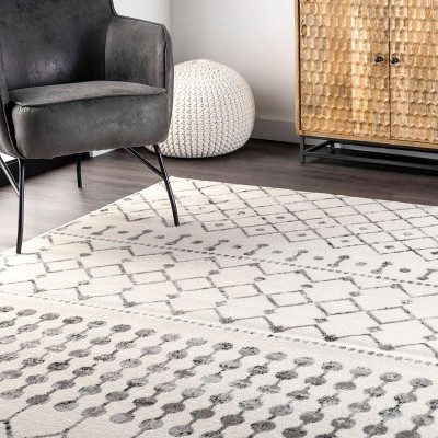 Handmade Geometric Gray Square Area Rug, Stain-Resistant Synthetic