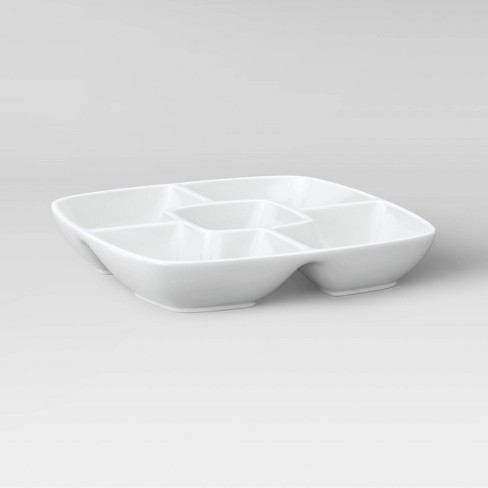 White Round Plastic Divided Serving Tray With Lids, 5 Individual