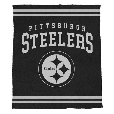 NFL Pittsburgh Steelers Midnight Logo Cozy Knit Blanket