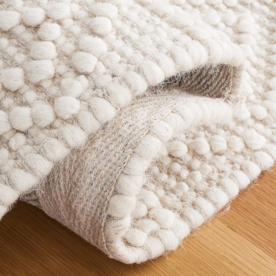 Ivory and Beige Hand-Tufted Wool Area Rug, 5' x 8'