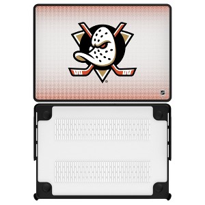 Keyscaper NHL Linen Laptop Case for MacBook Pro (16-inch, 2021) / MacBook Pro (16-inch, 2023) - 1 of 4