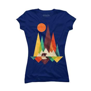 Junior's Design By Humans Mountain Bear By radiomode T-Shirt