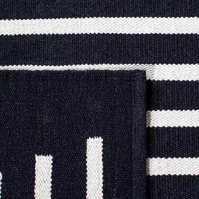 Coastal Charm Black Stripe Hand-Woven Cotton 4'x6' Area Rug