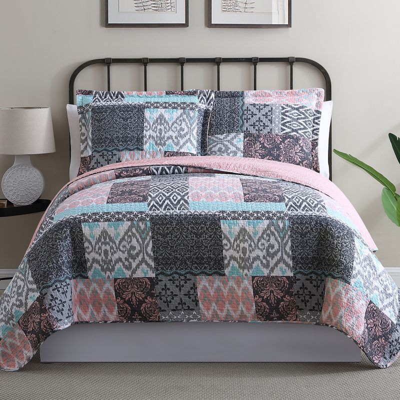 Modern Threads 100% Cotton Printed Reversible Quilt Sets Sylvia., 1 of 7
