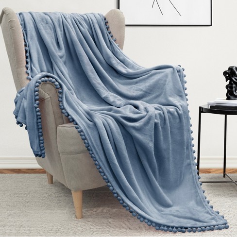 PAVILIA Lightweight Fleece Throw Blanket for Couch, Soft Warm Flannel  Blankets for Bed , Dusty Blue/Twin - 60x80