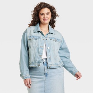 Women's Cropped Trucker Jacket - Universal Thread™ Light Wash - 1 of 3