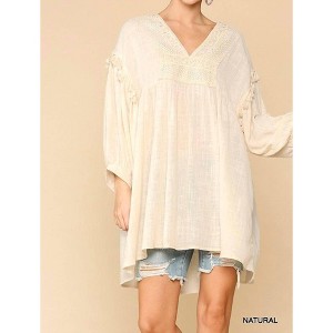 Women's Crochet V-neck Swing Hi-lo Hem Top - GiGiO - 1 of 2