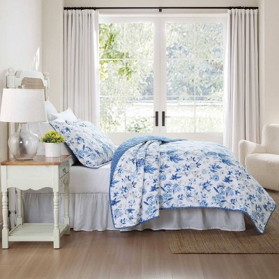 Full Blue Cotton Reversible Floral Quilt Set