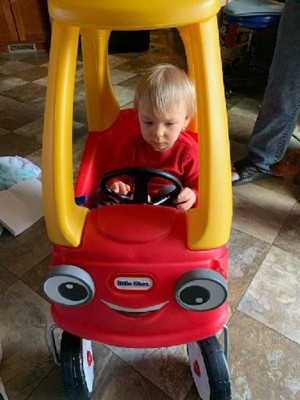 Little tikes Voiture à pédales Cozy coupé - Comparer avec