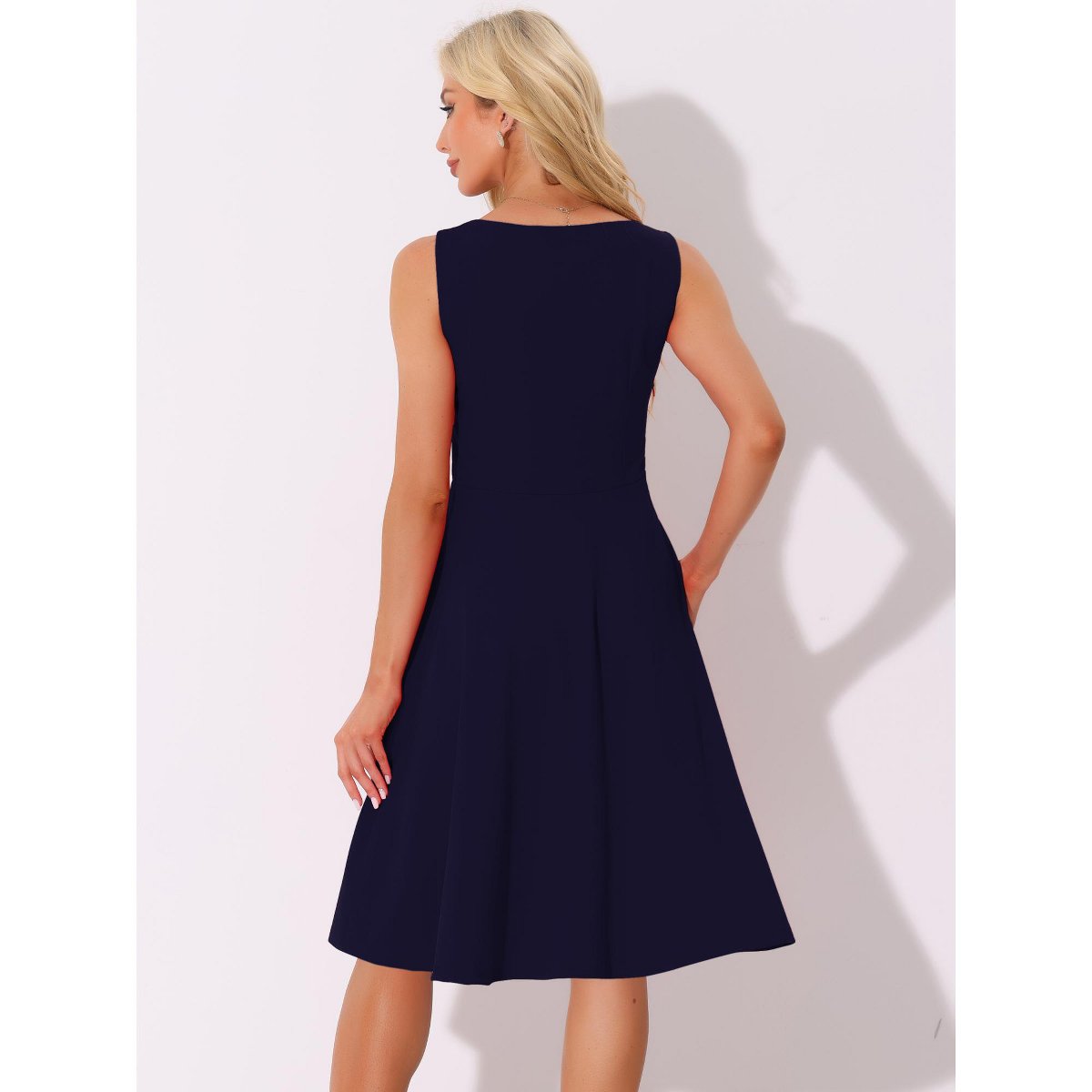 Женские платья INSPIRE CHIC Women's Sweetheart Neck Sleeveless Fit and Flare Swing Dress X-Small Dark Blue — фото 3