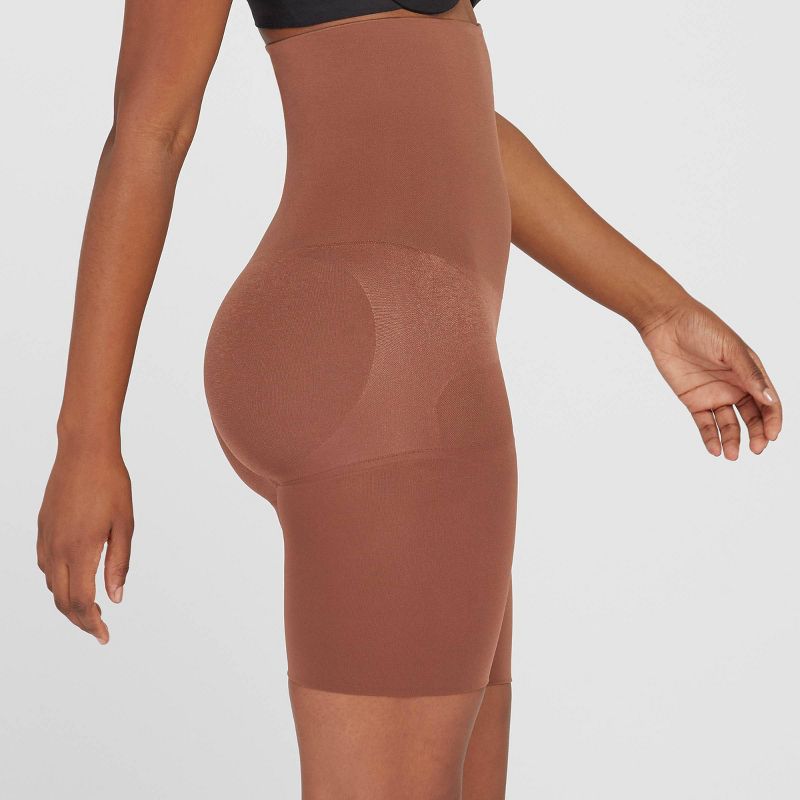 ASSETS by SPANX Women's Remarkable Results High-Waist Mid-Thigh Shaper, 4 of 4