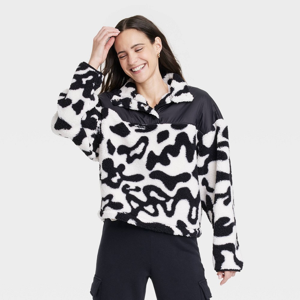  size Medium Women's Pattern Graphic Faux-Fur Jacket 
