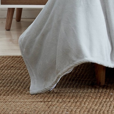 King Size Light Gray Fleece Plush Blanket