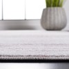 Vogue VGE160 Power Loomed Indoor Rugs - Safavieh - 4 of 4
